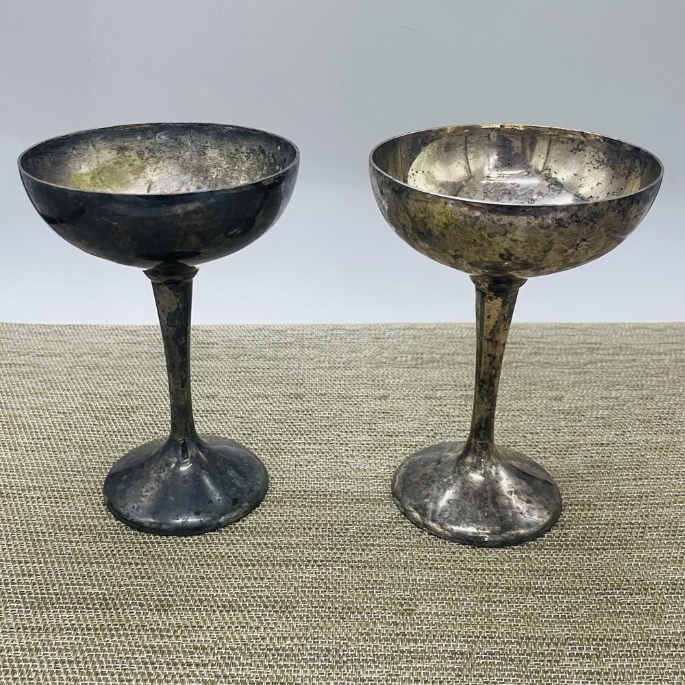 Set Of 2 VTG International Silver Company Silver Plate Tarnished Goblet